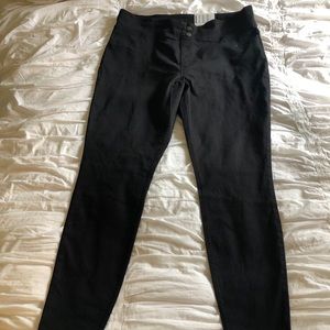 Hue Black Classic Smooth Denim Legging